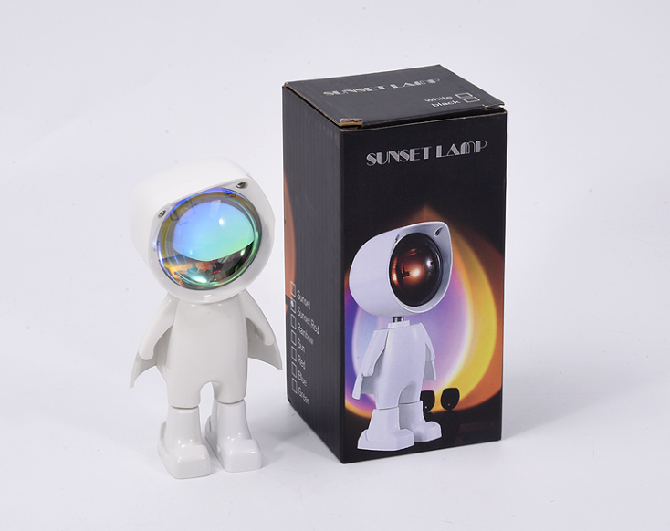 🧑‍🚀✨ Astronaut Night Light – Cute Mini Galaxy & Sunset Projector